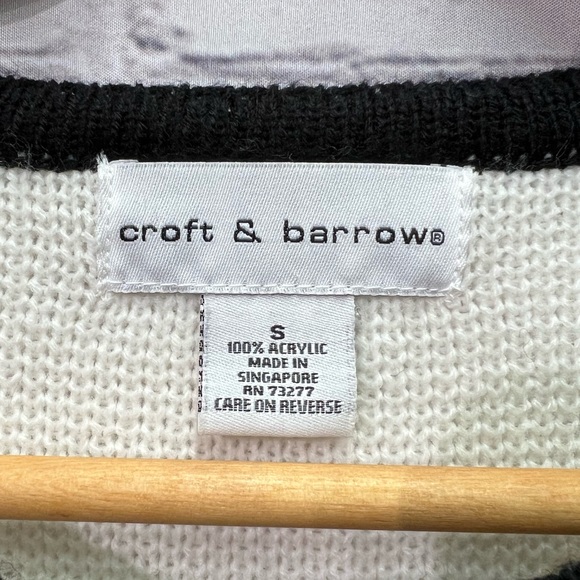 Croft & Barrow Cream & Black Floral Embroidery Detail Button Front Cardigan - SM - Picture 10 of 15